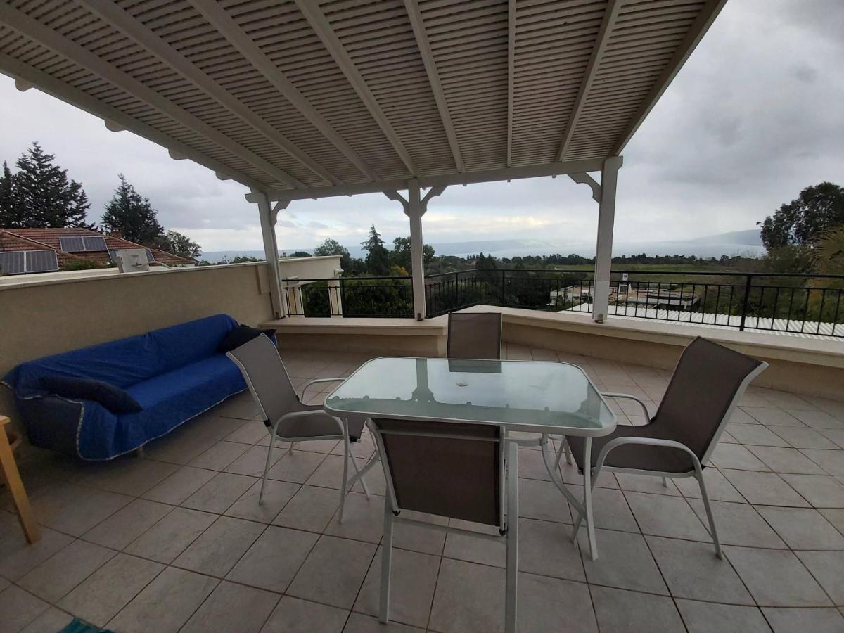 למרפסת La Balcona Apartment Chorazim Bagian luar foto