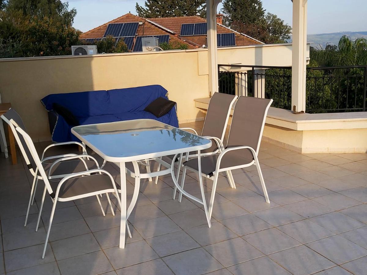 למרפסת La Balcona Apartment Chorazim Bagian luar foto